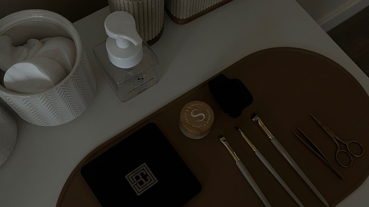 fdb132c0-5af9-49ca-9b38-d5ddf4c90e20-ljwbrows-gb-england-stoke-on-trent-basford-fresha-3869896