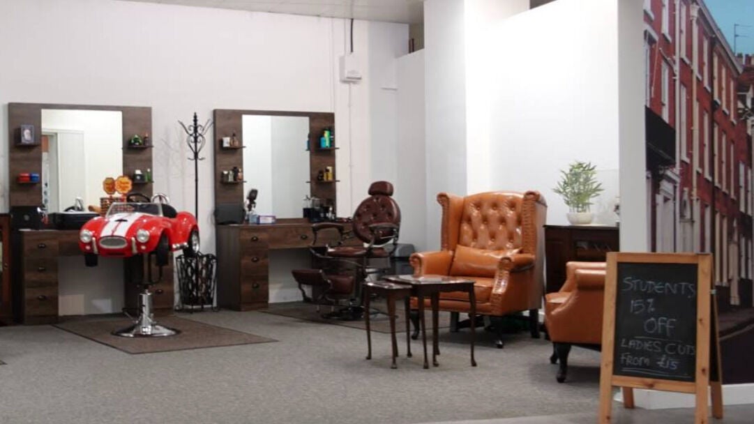 fdb1bcbc-0944-406b-8ef5-fb8b37f4622e-darwinsbarbers-gb-england-shrewsbury-fresha-7195554