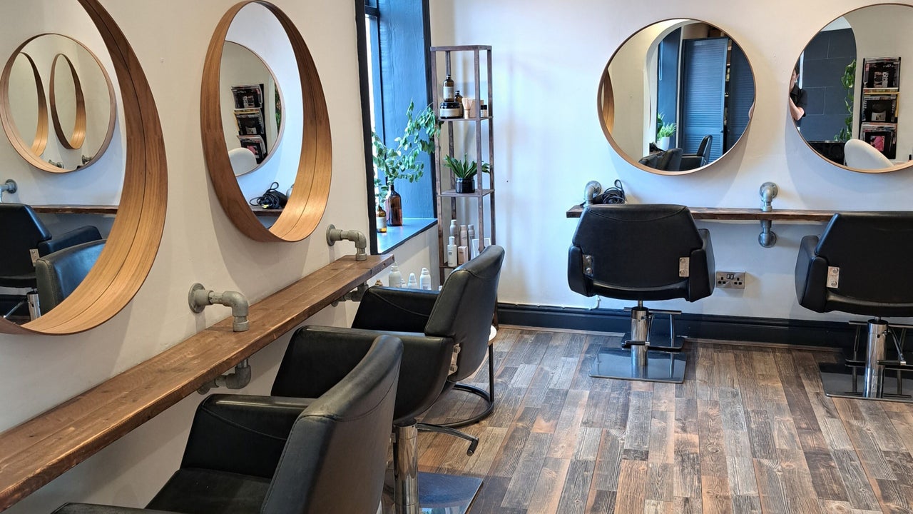 fdddf99b-f7a2-477d-b08f-bdd6b308c87a-saloninthesquare-gb-england-marketbosworth-fresha-9468089