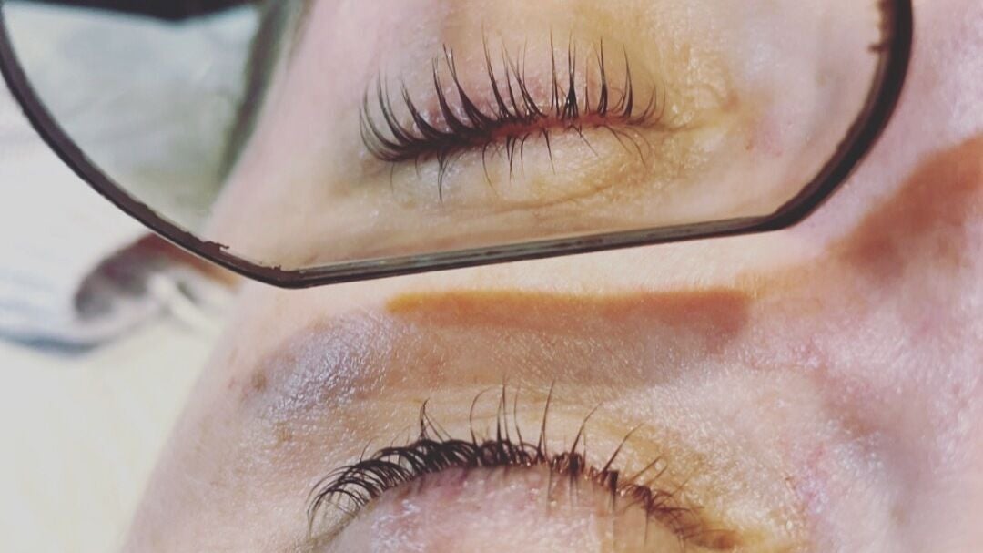 fe454580-15f6-470b-8cb2-4987b7489836-serendipitybeauty-gb-douglas-fresha-7629076