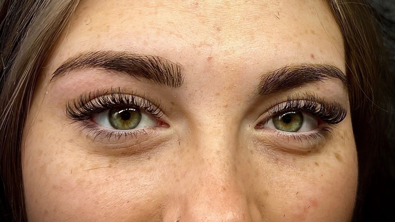 febdcb23-c17e-472a-ac25-d5eec92d1ace-jorjaslashroom-gb-england-oakley-fresha-9001124