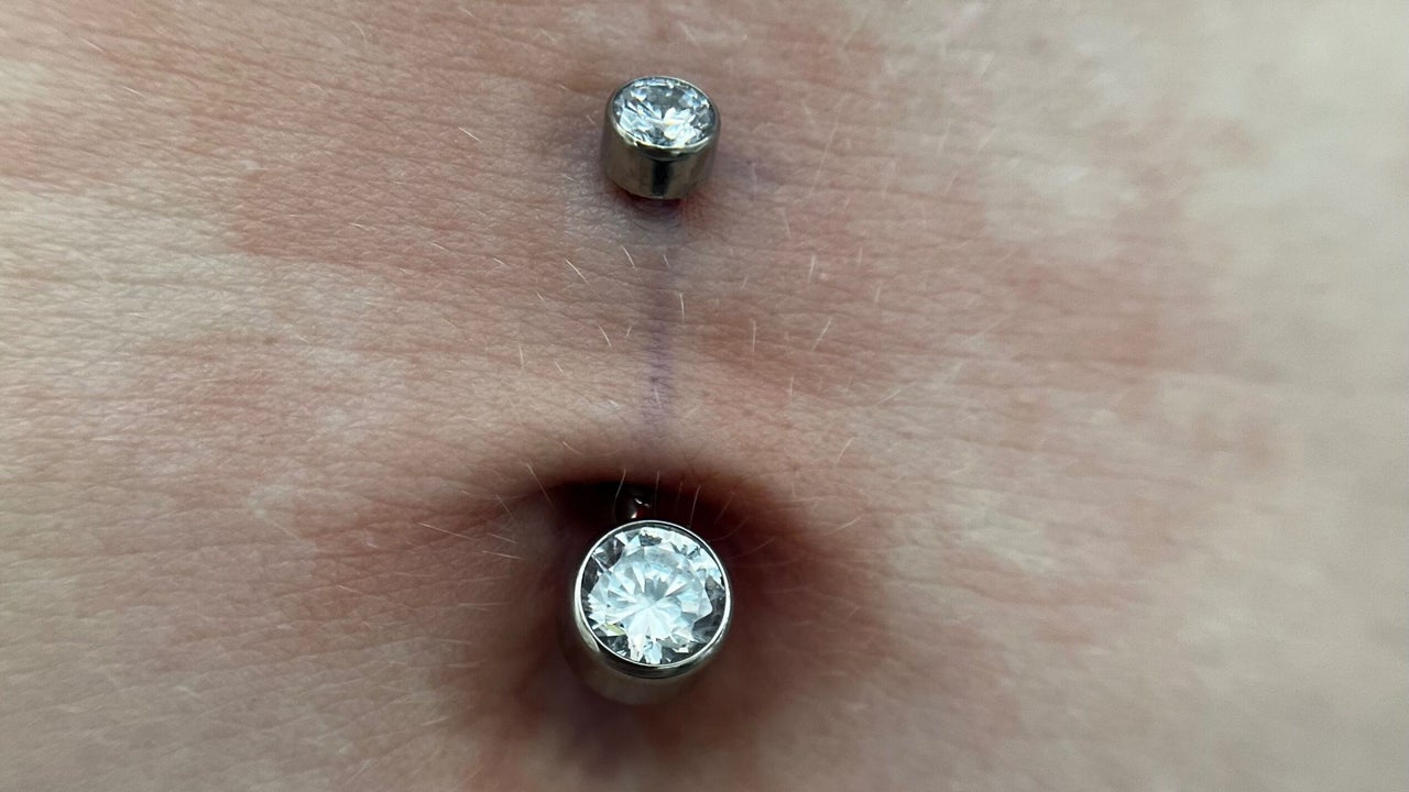 fedd67d5-7439-4d12-ac2c-5237790c0b91-risereigntattoopiercingspmu-gb-england-redruth-fresha-2620453