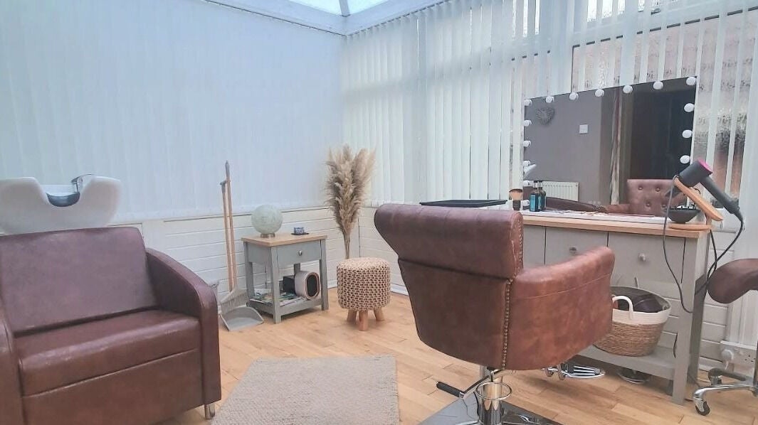 ffec35b7-3b75-4747-b765-0f1be74443de-eathair-gb-wales-bryn-fresha-4874826